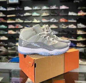 Original Air Jordan 11 Cool Grey Sneaker