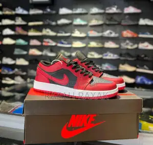 Original Black/Red Nike Air Jordan 1 Low Sneaker
