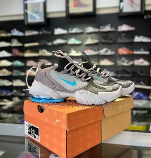 Original Nike Air Max Alpha Savage Running Sneakers