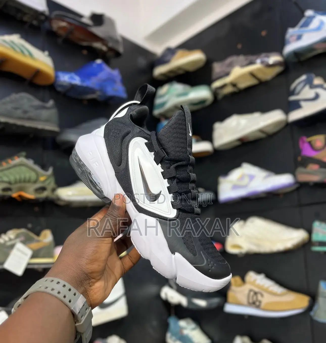 Black/White Nike Air Max Alpha Savage Casual Running Sneaker