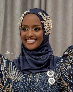 Bride Veiling and Make Up