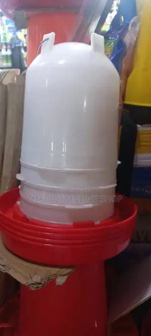 Chicken Drinker and It's a 5litre