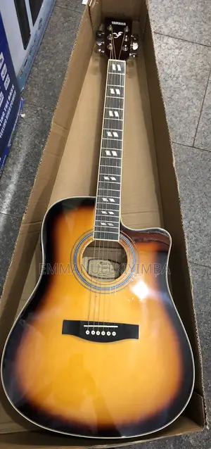 Yamaha Acoustic Guitar