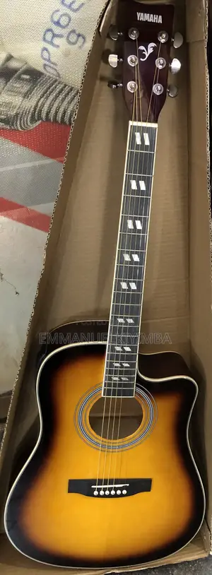 Yamaha Acoustic Guitar
