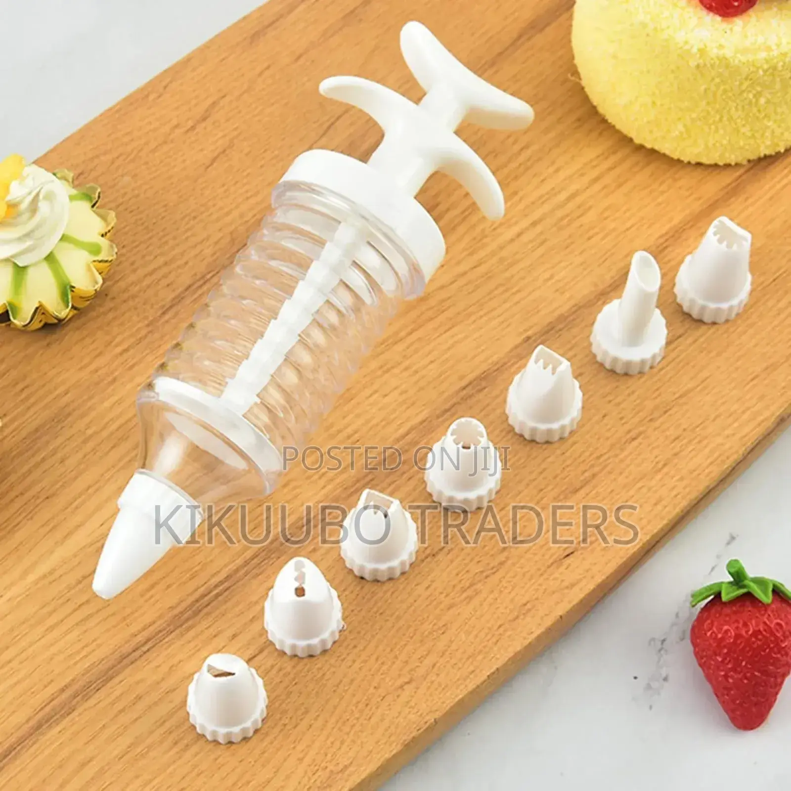 Plastic Pastry Gun With Nozzles