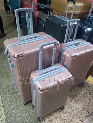 Executive Plastic Suitcases. Full Set ( 3pcs)
