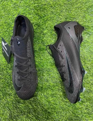 Nike Men's Mercurial Vapor 16 Elite FG. Triple Black