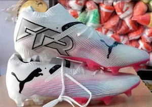 Puma Future Ultimate Soccer Cleats. Soccer Boots