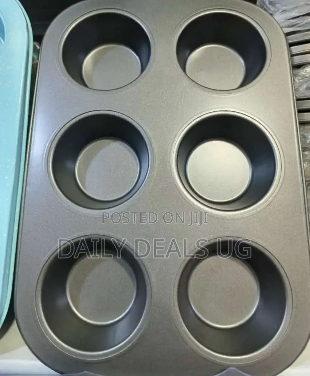 6 Hole Cupcake Molds
