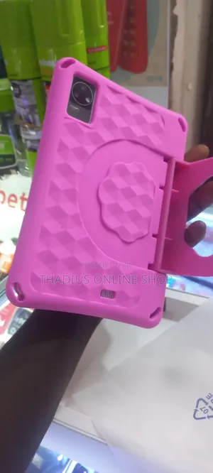 New Bebe A4040 16 GB Pink