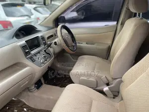 Toyota Raum 2005 Blue