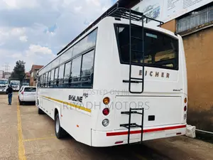 New Bus 2022 White