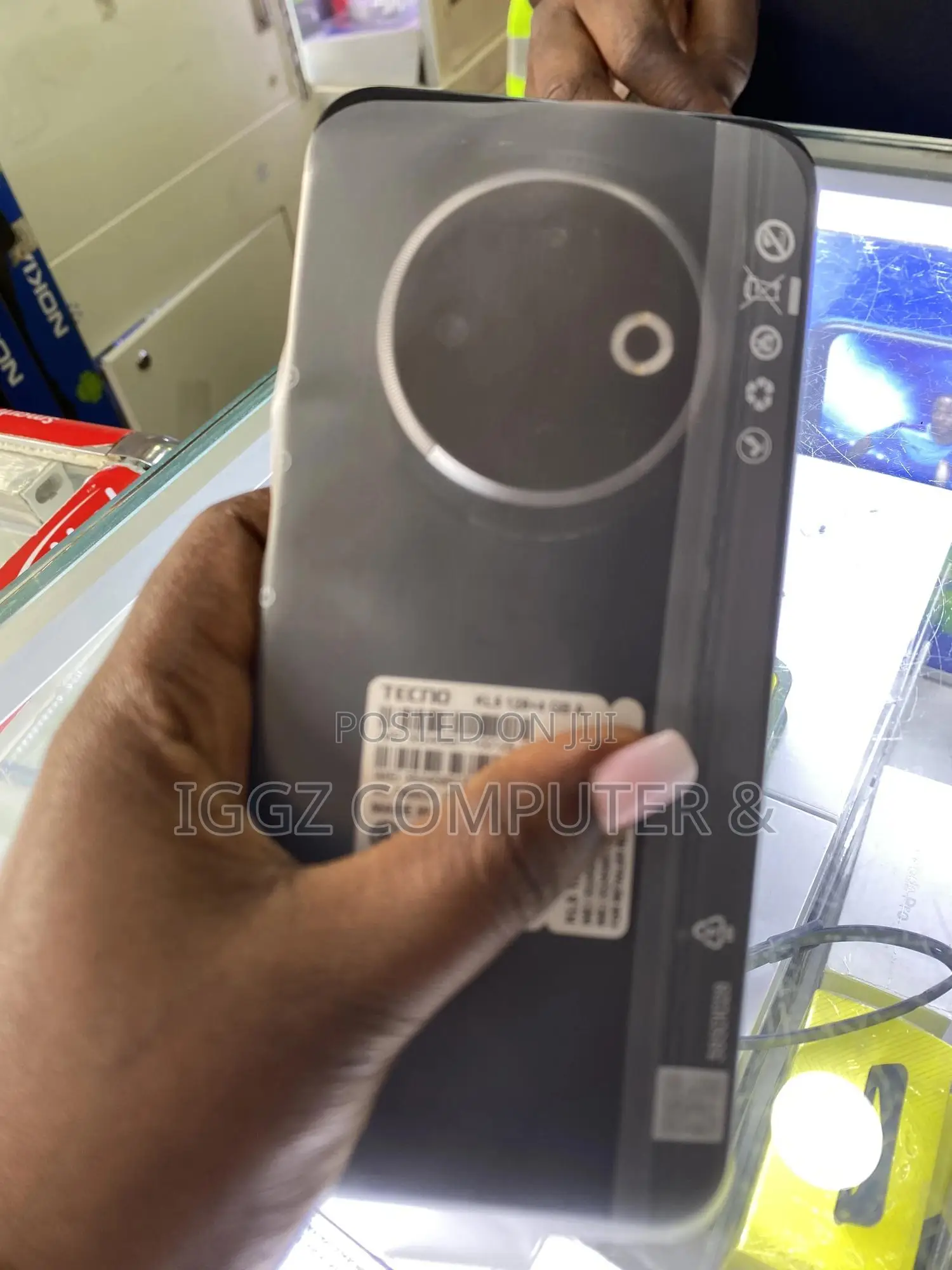 New Tecno Spark 30C 128 GB Black