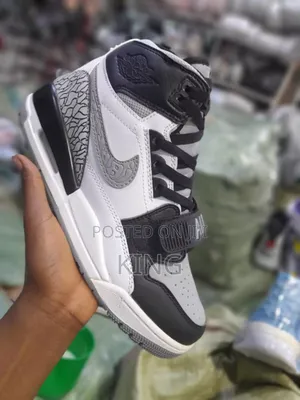 Grand Nike Iconic Trend Sneakers
