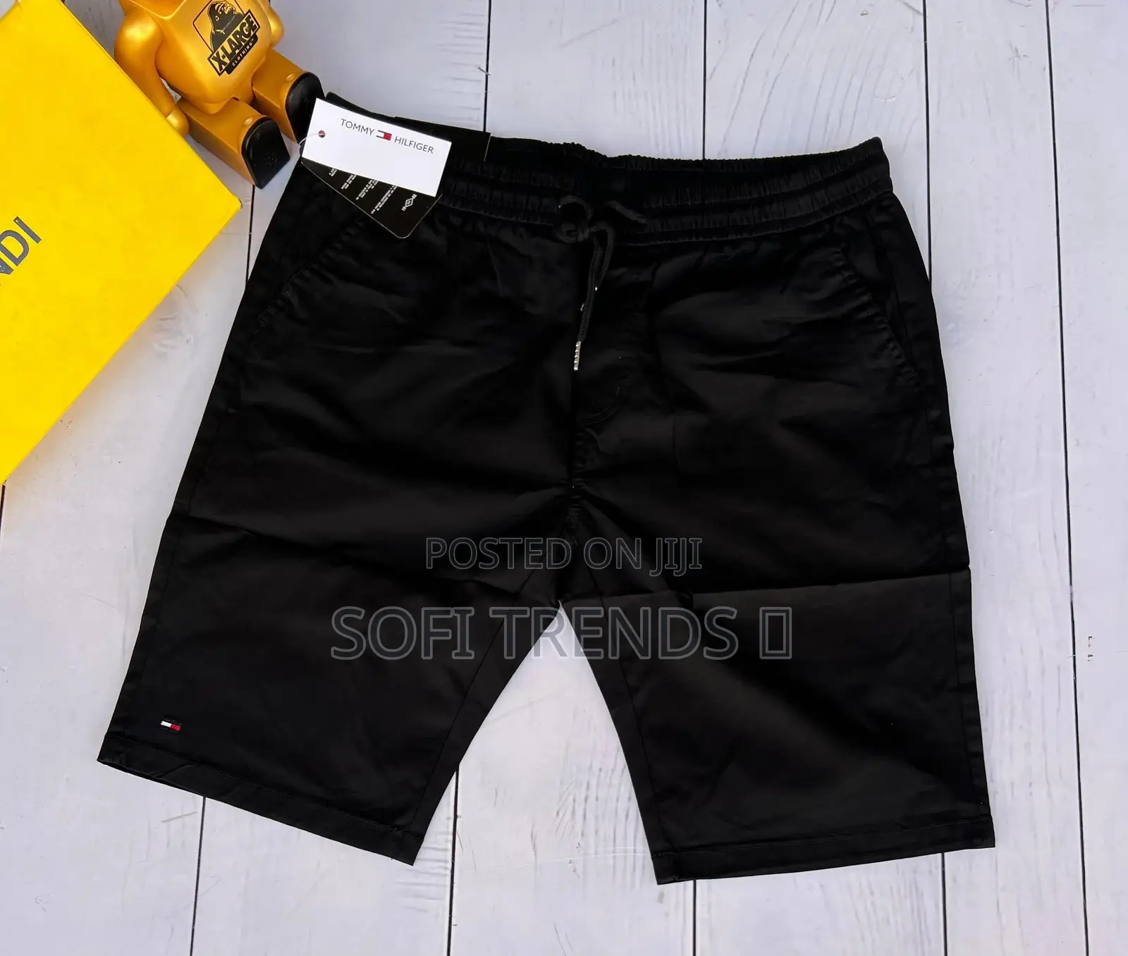 Gents Khaki Shorts