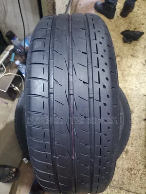 Bridgestone Tyres Size 215/55r17 Japan Used Good Condition