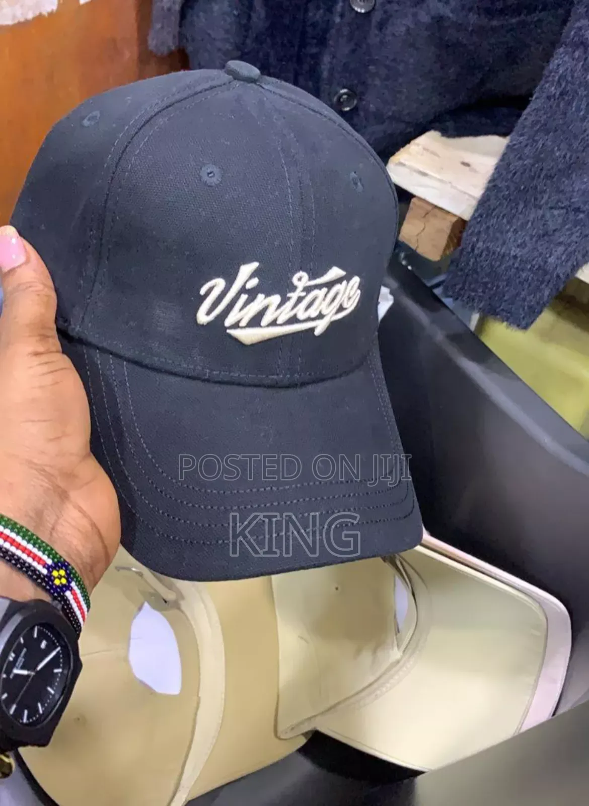Black Vintage Best Caps