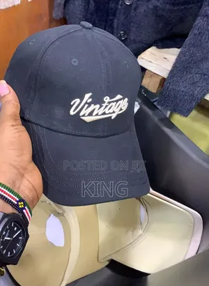 Black Vintage Best Caps