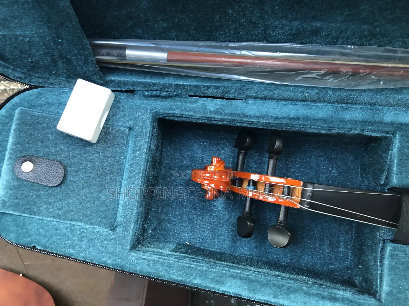 Brand New Violin With Rosin and Shoulder Rest