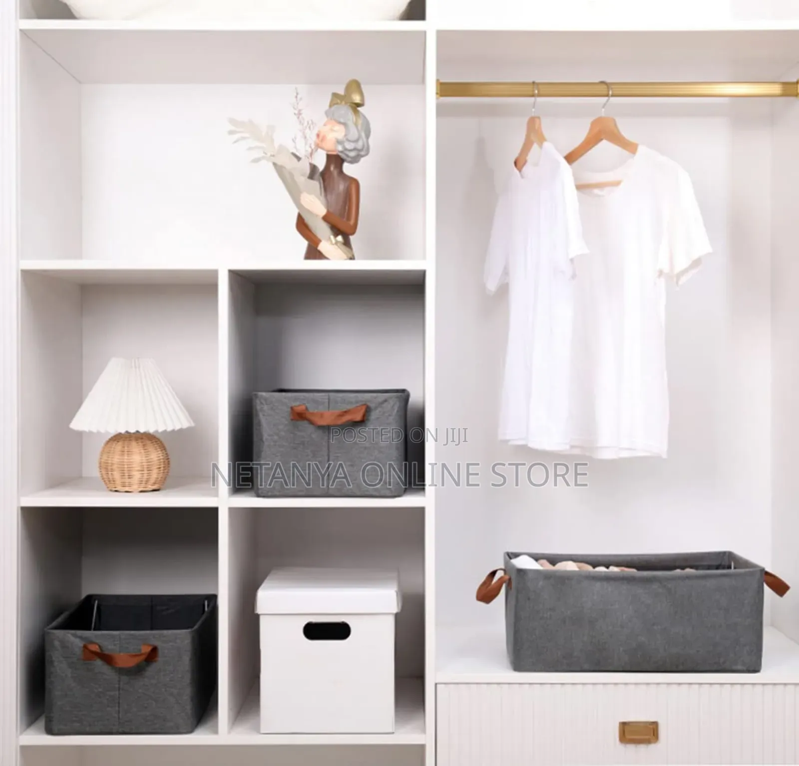 Collapsible Storage Box With Handle