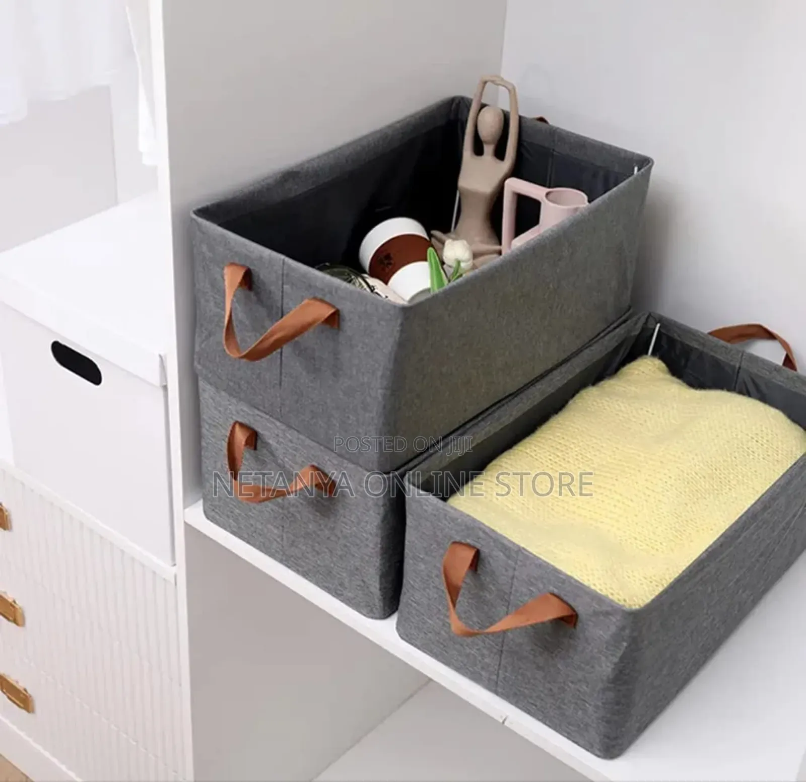 Collapsible Storage Box With Handle