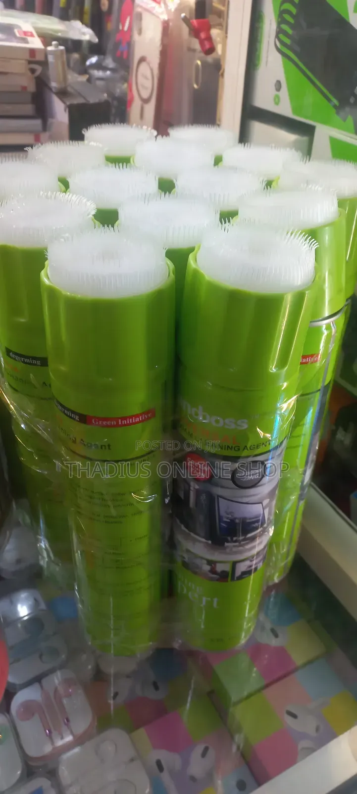 Universal Cleaner. Clean Detergent