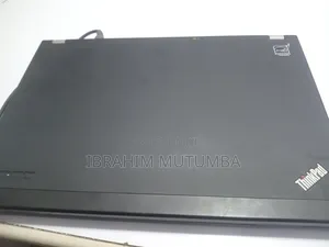 Laptop Lenovo ThinkPad X230 4GB Intel Core I5 HDD+SSD 500GB