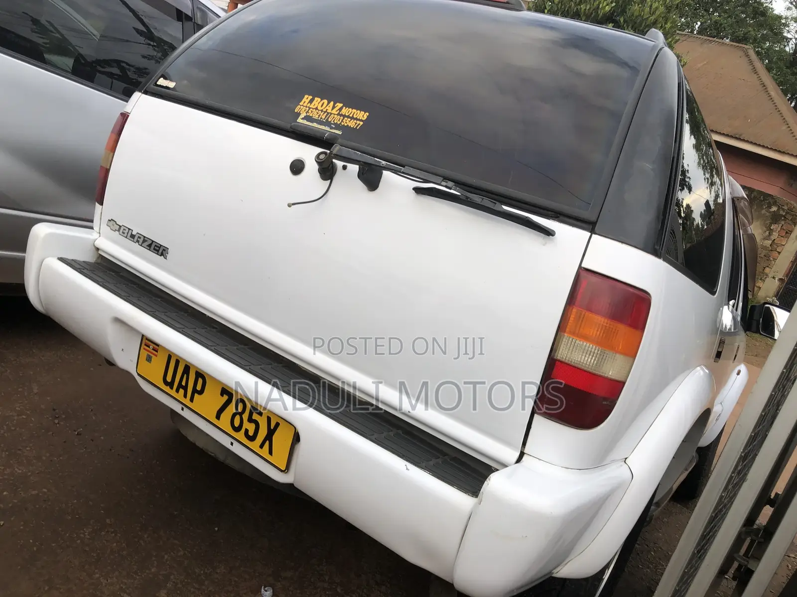 Chevrolet Blazer 2005 White
