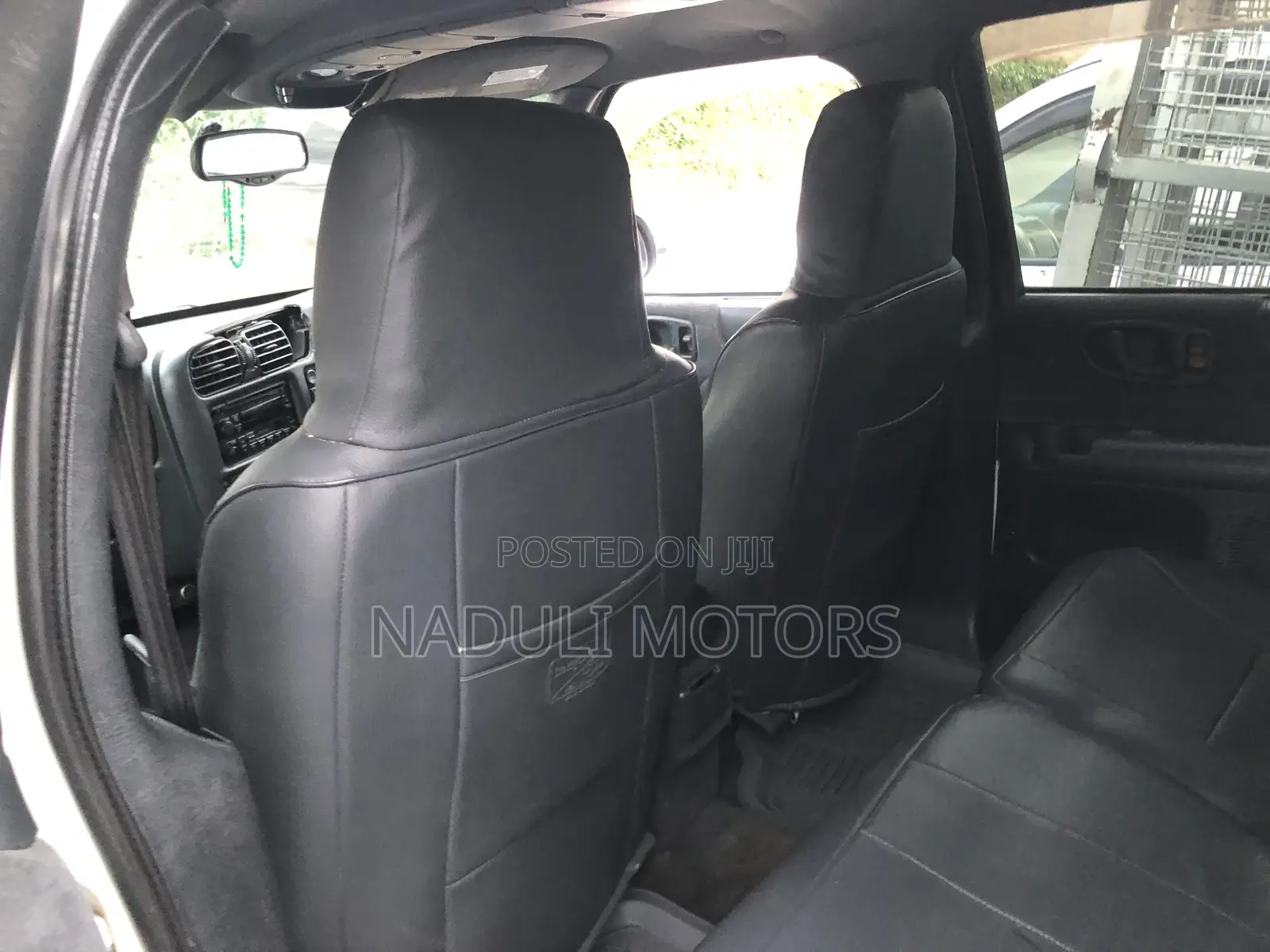 Chevrolet Blazer 2005 White