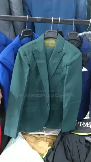 Kids Solid Green 3 Piece Blazer Suit