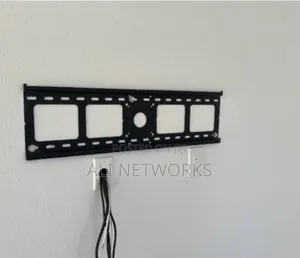 Full Motion TV Wall Mounting