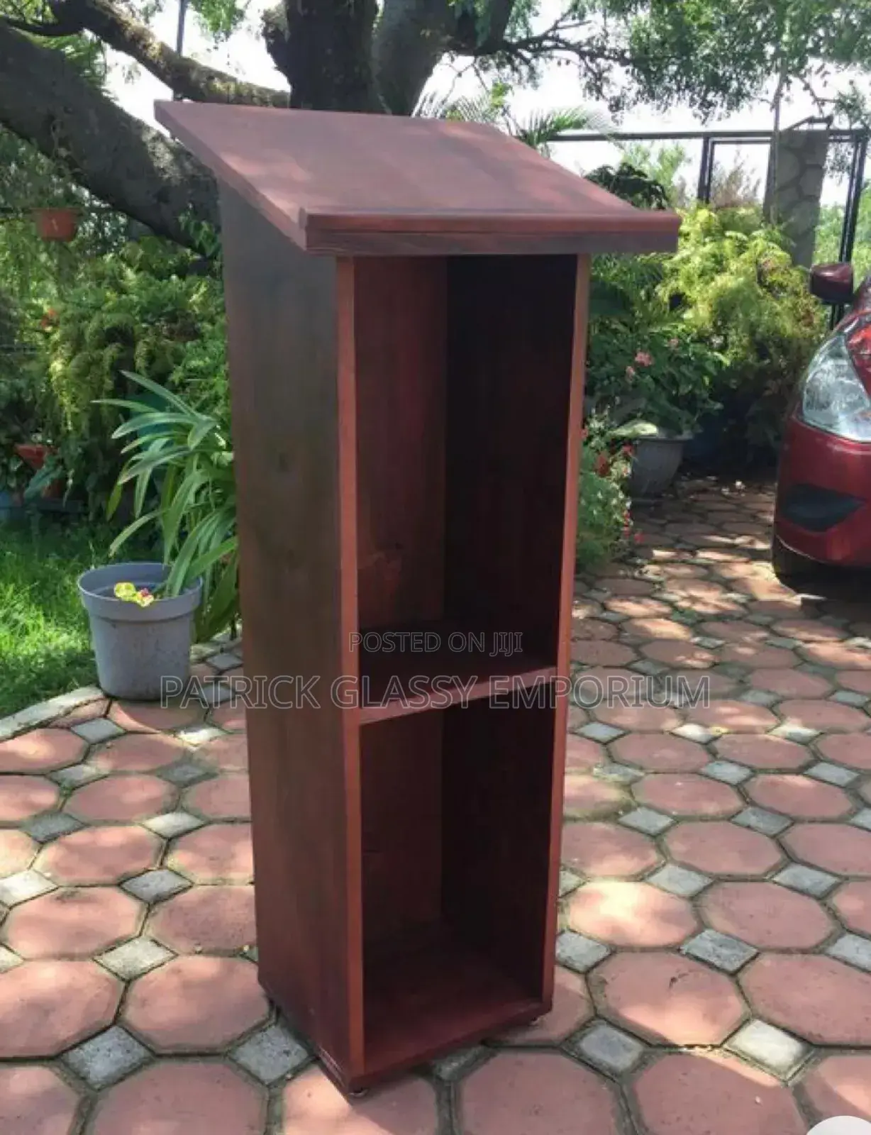 Dark Brown Podium