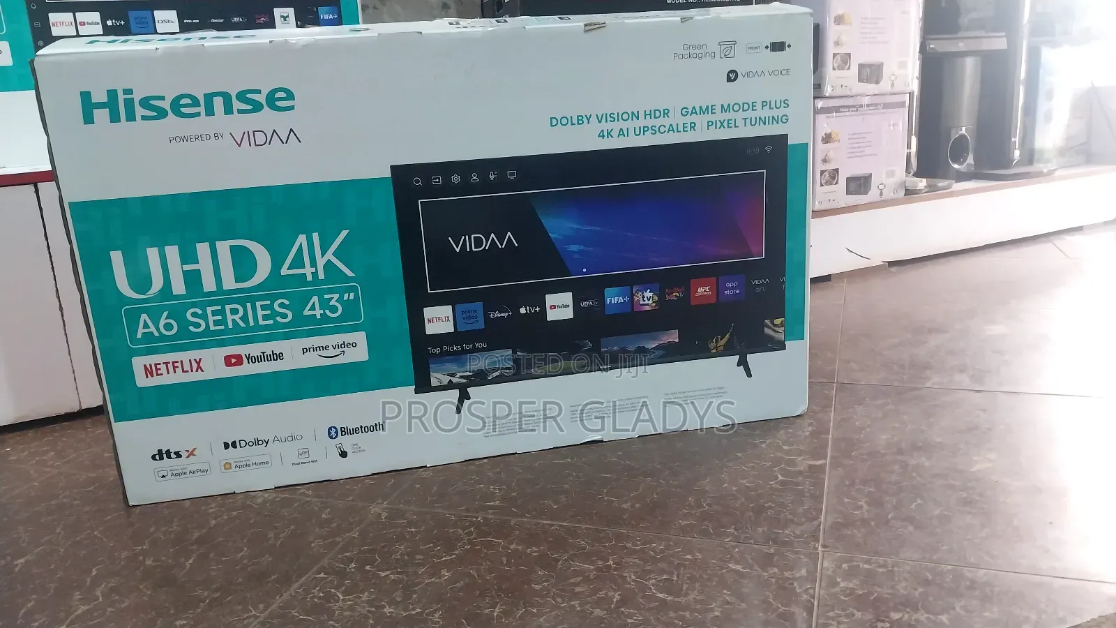43 Hisense Smart UHD Digital.