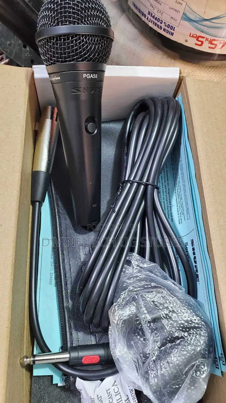 SHURE PGA58-XLR Dynamic Microphone With Accessories