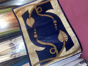 Center Table Carpet Navy Blue /Brown