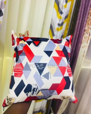 Drake Cushions