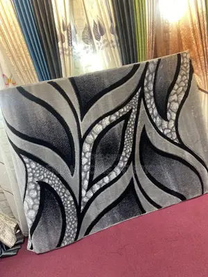 Small Size Carpet /Carpet in Grey and Black