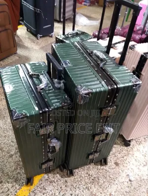 Noble Plastic Aluminium Suitcases. Medium. ( Green)
