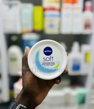 Nivea Soft Refreshing Moisturizing Cream With Jojoba 300mls