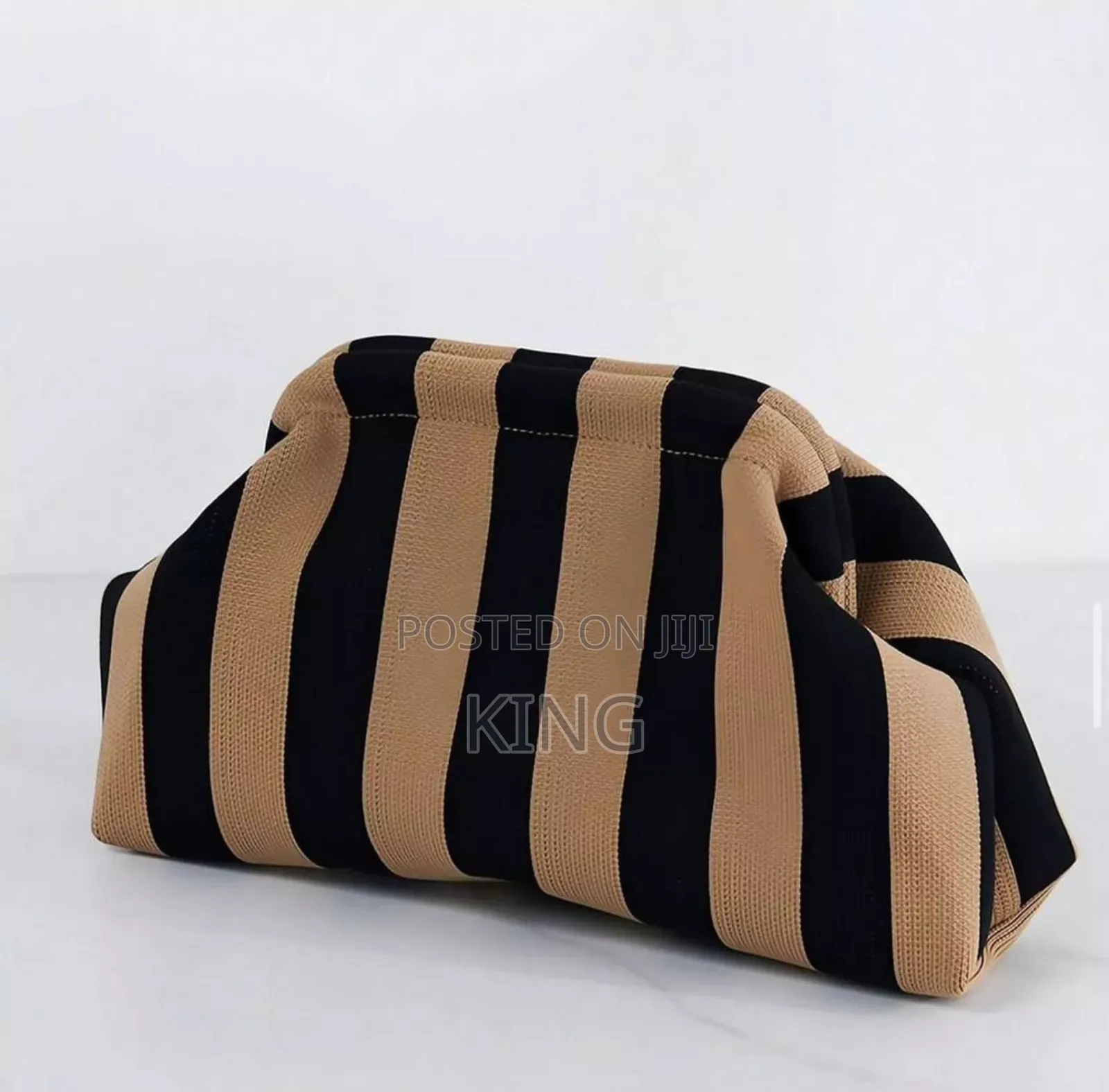 Refined Deluxe Clutch Wallet/Purse