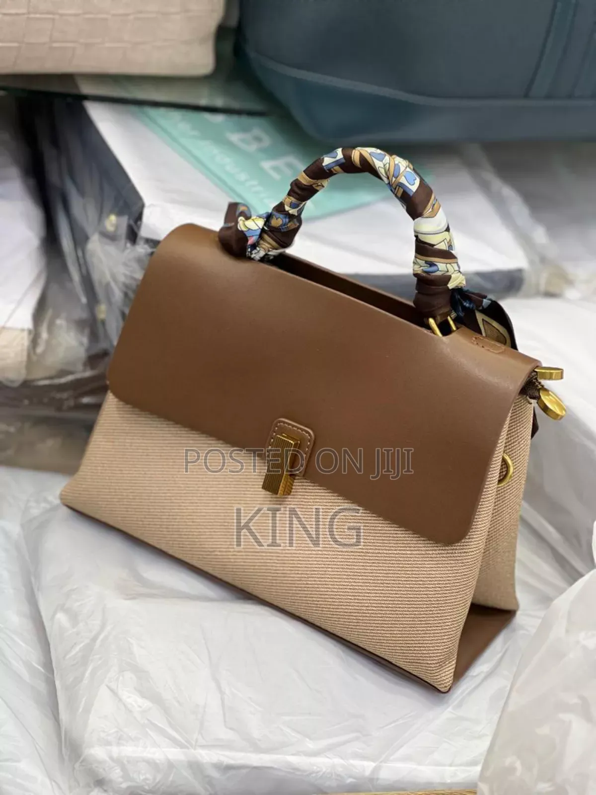 Lux Deluxe Handbag
