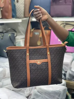 Wear Now Deluxe Handbag