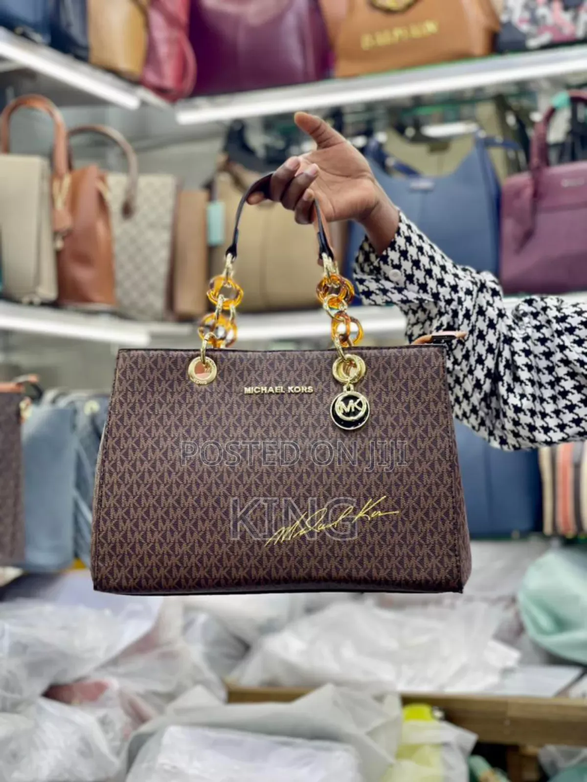 Five Star Deluxe Handbag