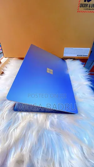 New Laptop 8GB Intel Core I5 SSD 256GB