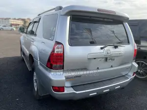 Toyota Hilux Surf 2009 Silver