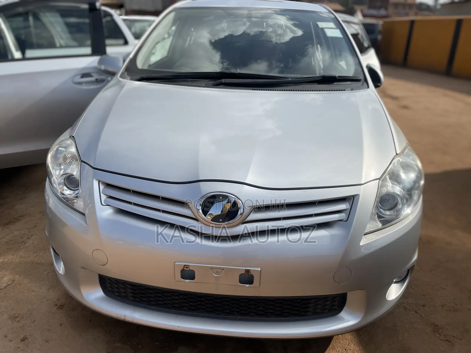 Toyota Auris 2009 Silver
