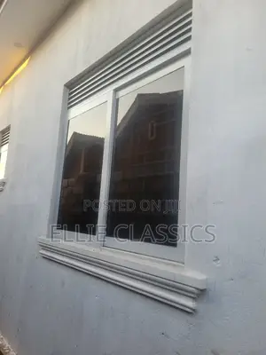 Window and Door Glass Fixing