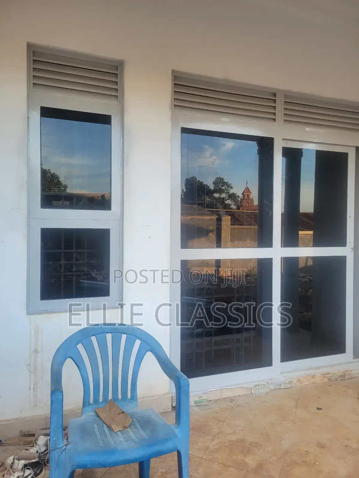 Window and Door Glass Fixing