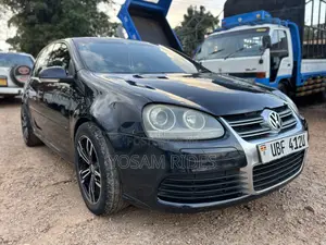 Volkswagen Golf 5 R32 2009 Black