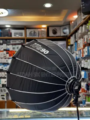 KP2-90CM KP2-120CM Softbox Bowens Mount Photograph